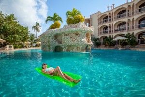 Coco Beach Resort Luxury Belize Resort Beautiful Saltwater Pool