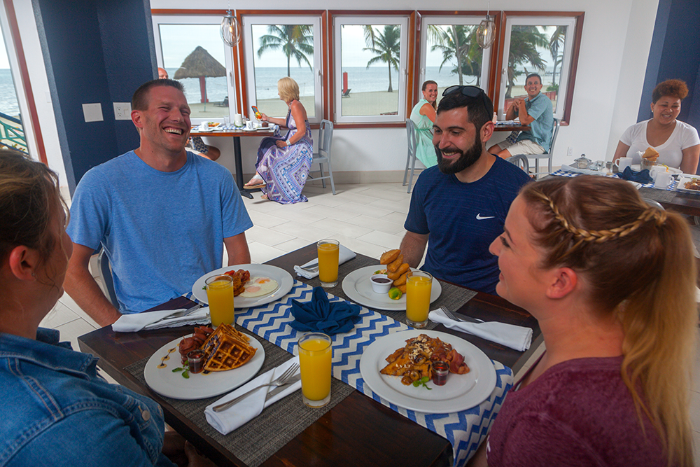 Breakfast-with-friends-in-Ambergris-Caye
