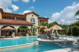 Belizean-Cove-Estates-Pool-Area