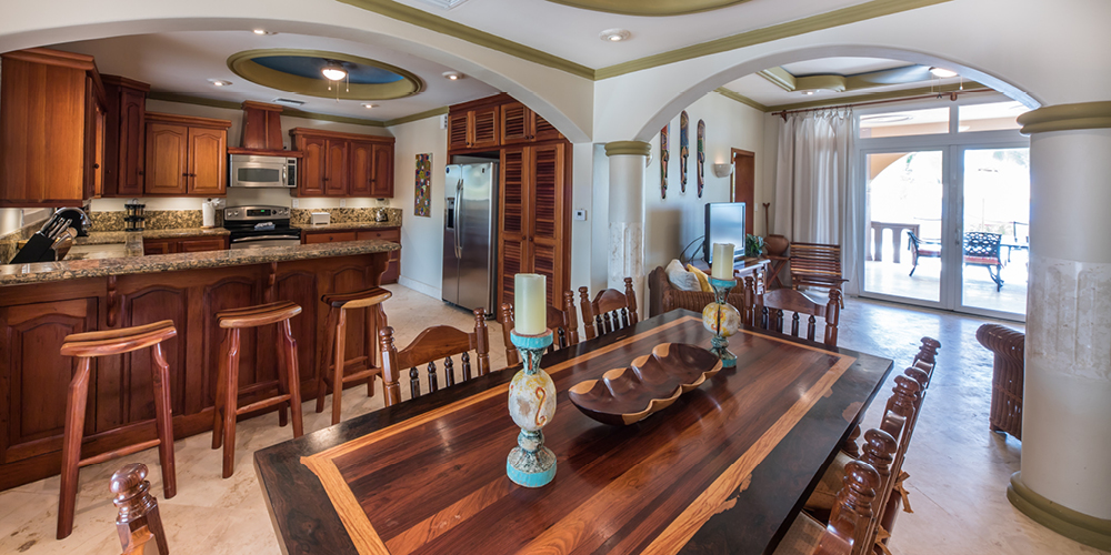 Three Tips to Make Your Beachfront Vacation Rental a Success at Belizean Cove Estate