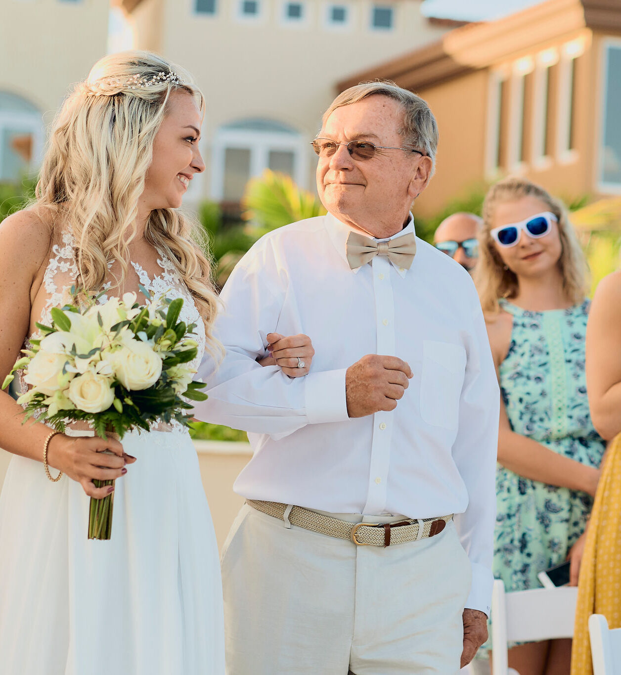 Why Choose Belizean Cove Estates for Your Wedding?