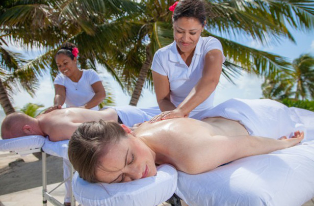 Spa massage in Belize