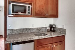 Seaview Suite Kitchenette