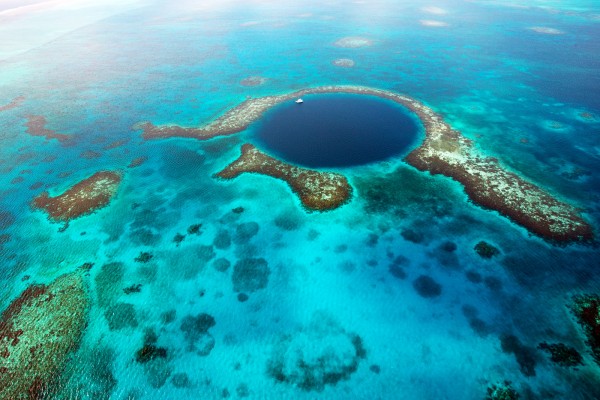 The Great Blue Hole in Belize