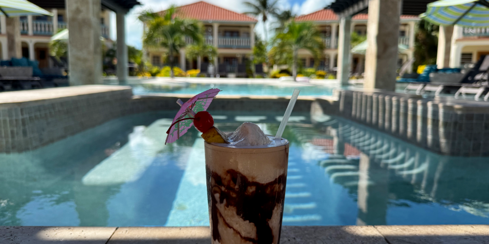 Baileys Banana Colada Recipe: A Taste of Belize